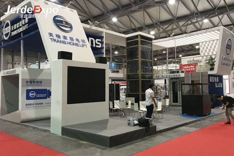 上海橡塑展臺(tái)搭建公司 如何幫參展商搭建展臺(tái)效果才能好?