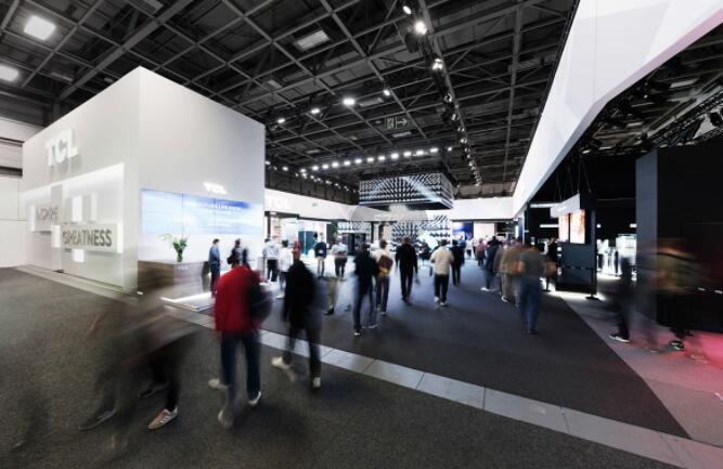 展覽會上展位搭建過程通常涉及幾個階段？